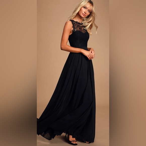 NWT Lulus Black Lace Maxi Dress - Picture 1 of 11